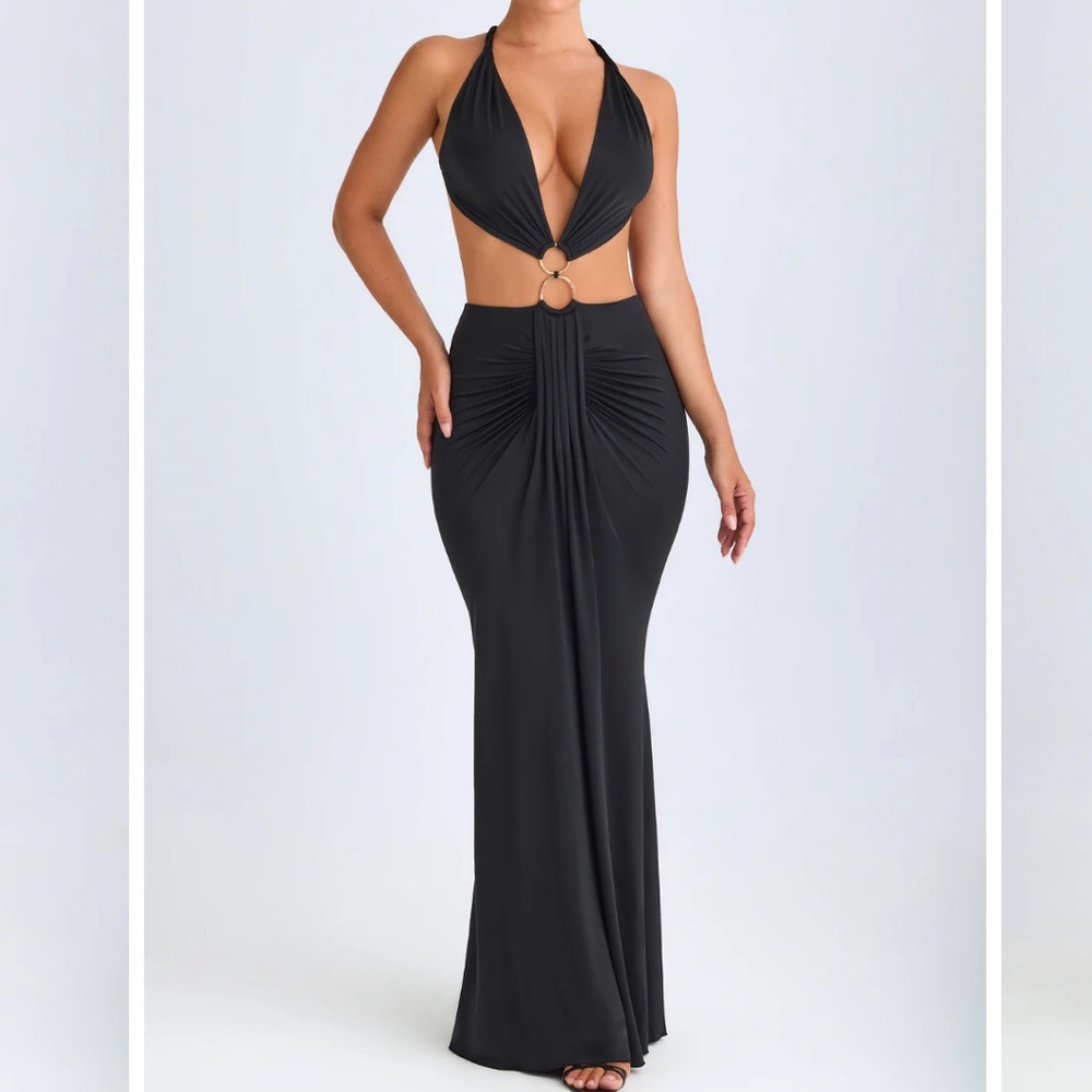 Omarosa Hardware Detail Cut-Out Halterneck Maxi Vacation Dress in Black